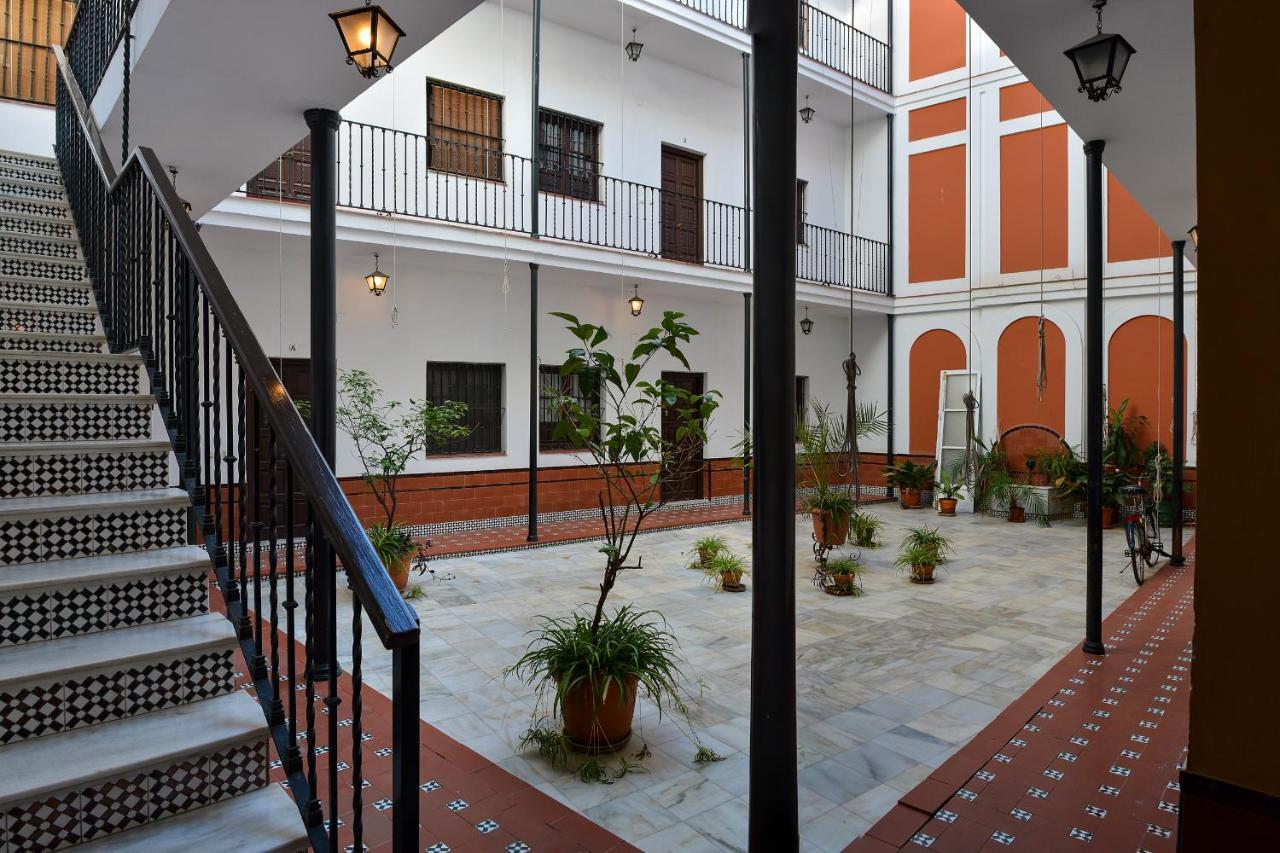 More Center Apartment Sevilla Bagian luar foto