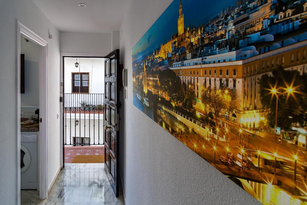 More Center Apartment Sevilla Bagian luar foto
